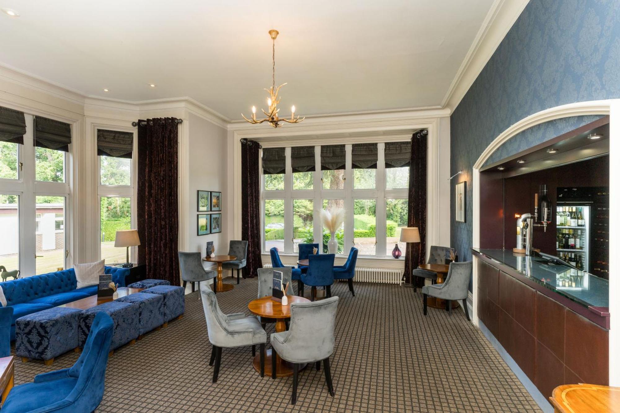 Hartsfield Manor Hotel Dorking Buitenkant foto