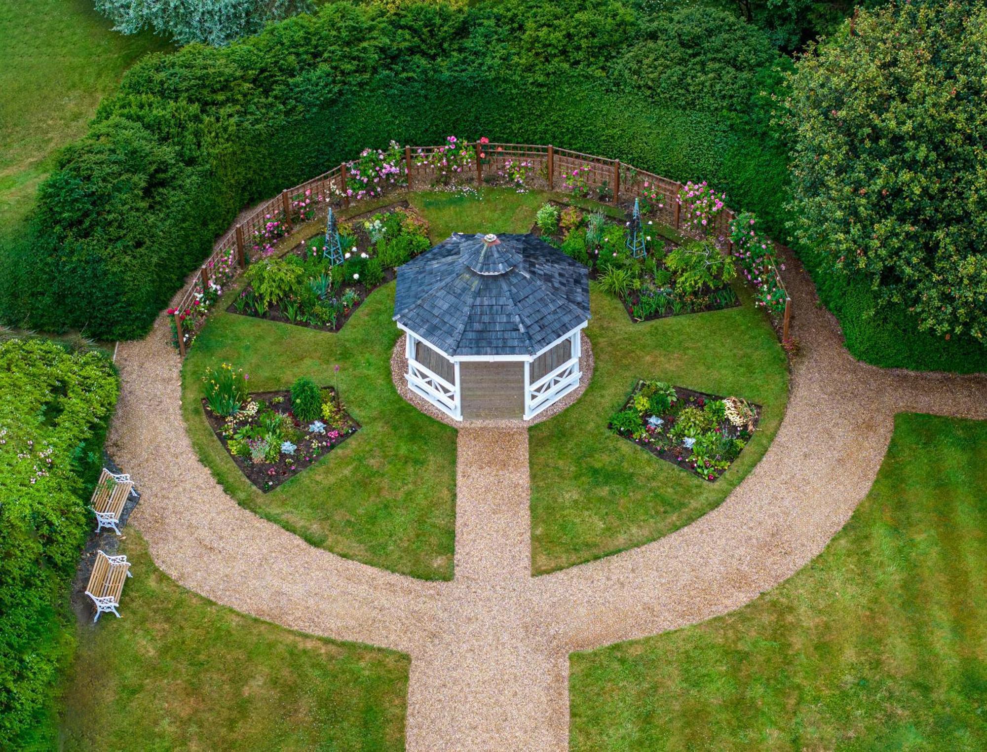 Hartsfield Manor Hotel Dorking Buitenkant foto